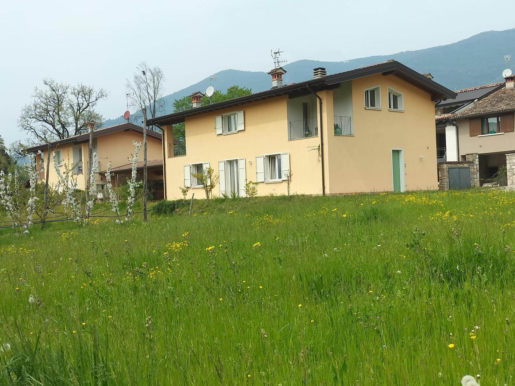 Апартаменты Cascina Legnago Trilocale A 6 Chilometri Da Salo' Villanuova sul clisi Экстерьер фото